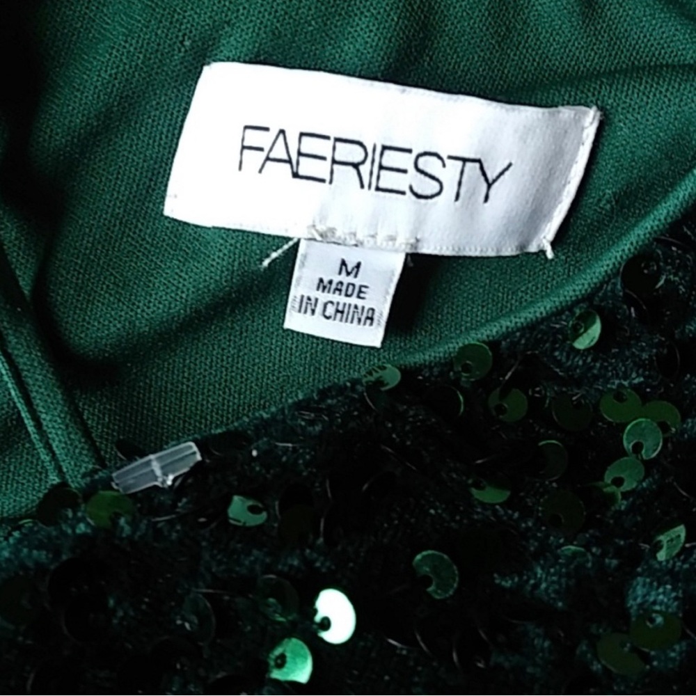 Mermaid Emerald Green Floor-length Gown by Faeriesty. Size M